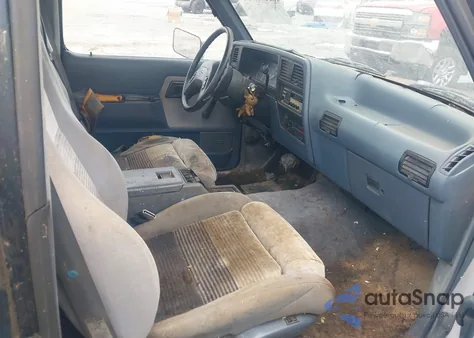 1991 Ford Ranger from USA, damaged, VIN 1FTCR10X8MUE50435